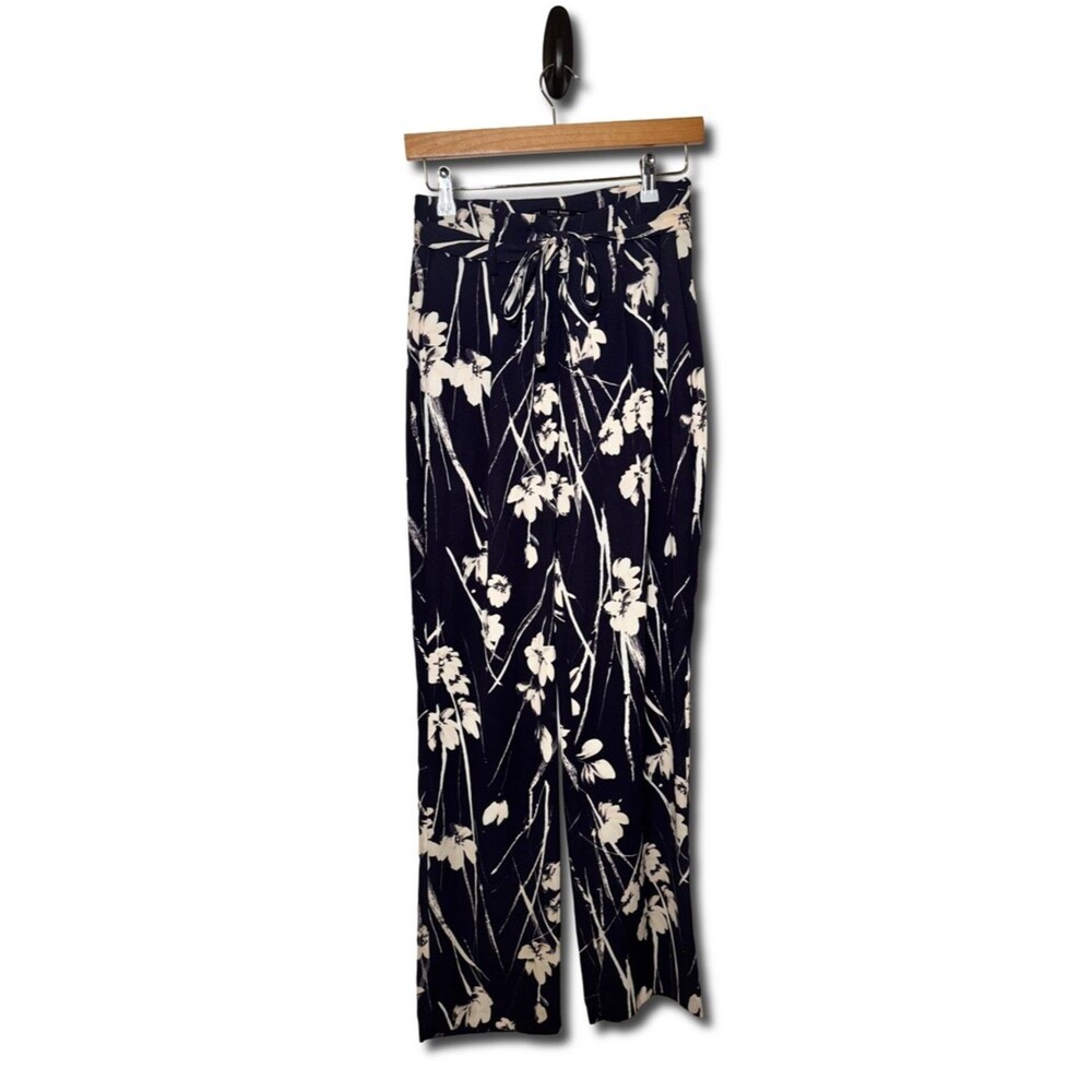 Zara Flowy Resortwear Floral Pants Casual Navy versatile